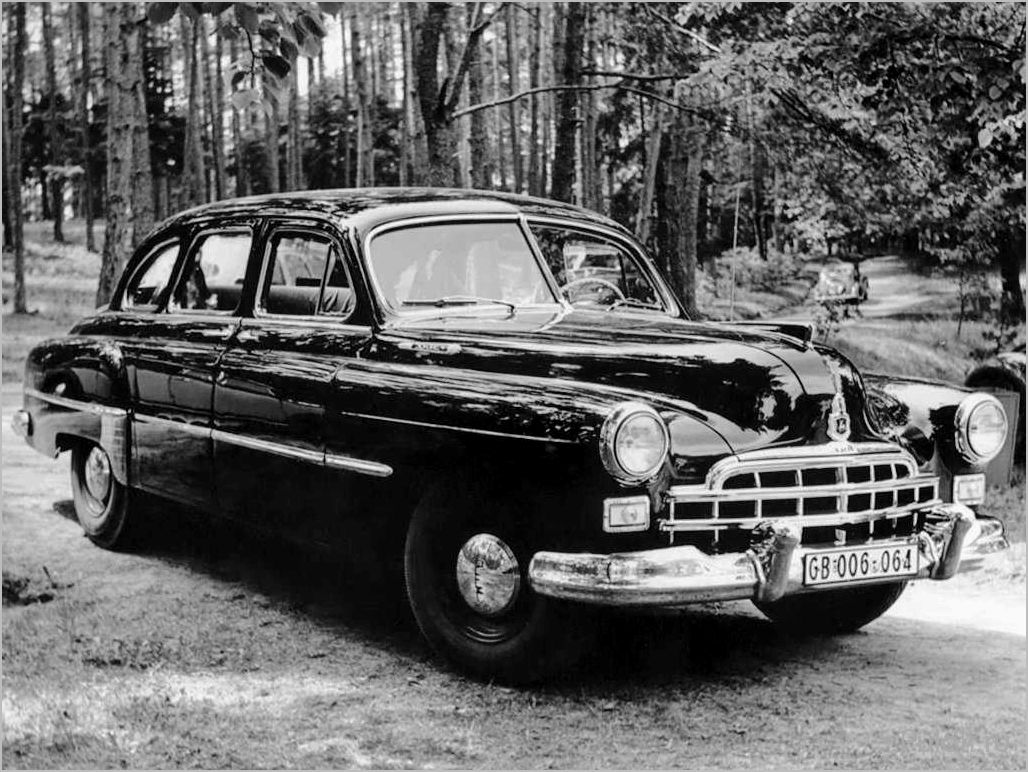 История и особенности автомобиля ЗиМ ГАЗ-12 (1950 — 1960)