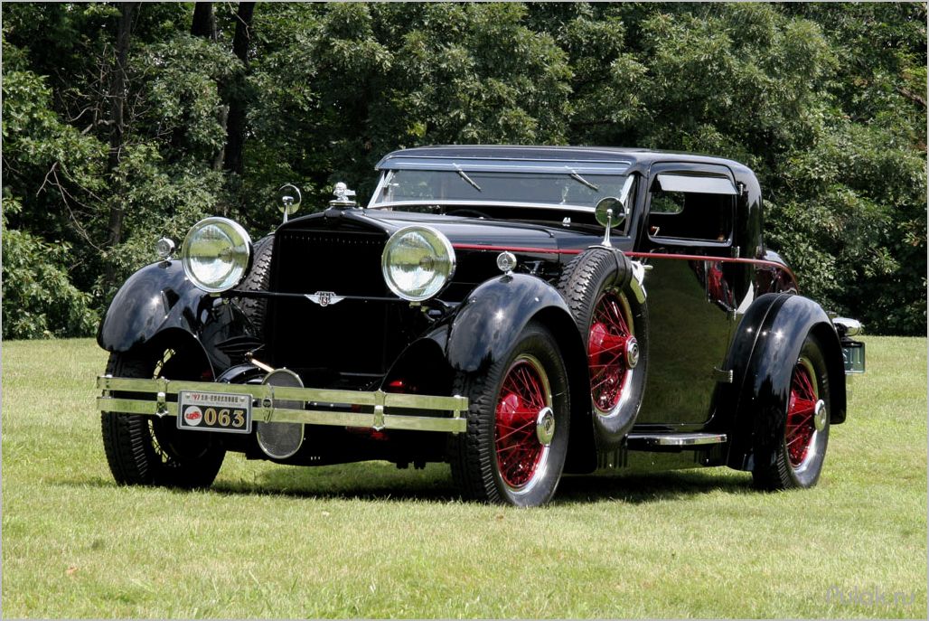 Автомобильная легенда 1929 года Stutz Model M Vertical Eight Town Car